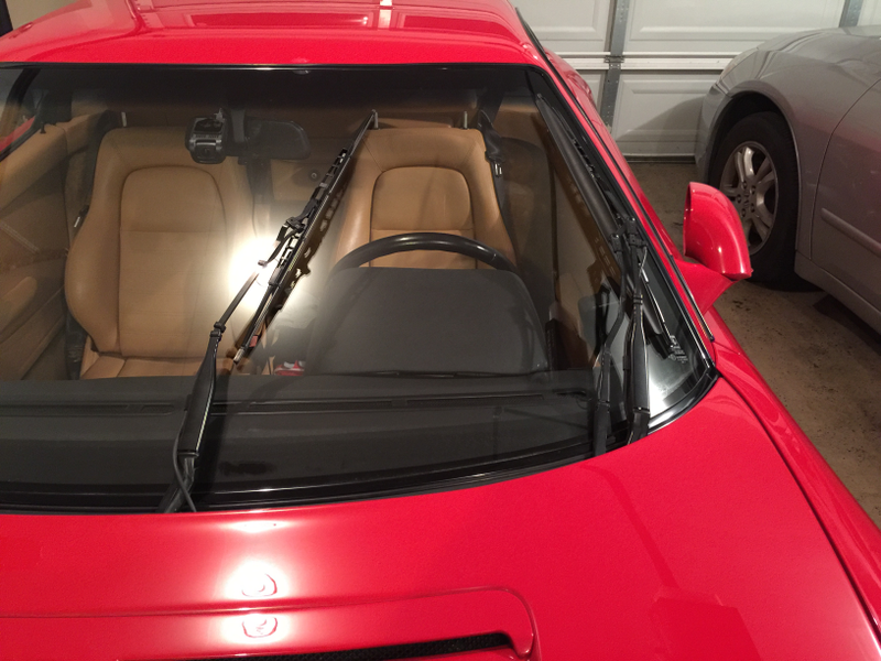 The articulation at the blade-arm mounting point actually has much more pivot sweep than the car will actually use in its wiping motion......